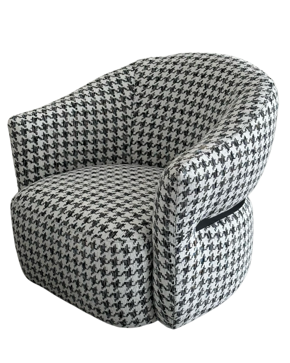 Picture of Wagi Accent Chair