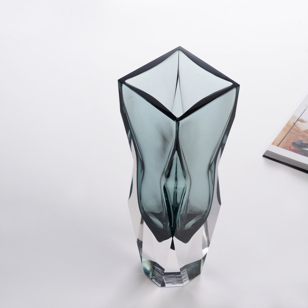 Picture of Tamara Vase Smoke