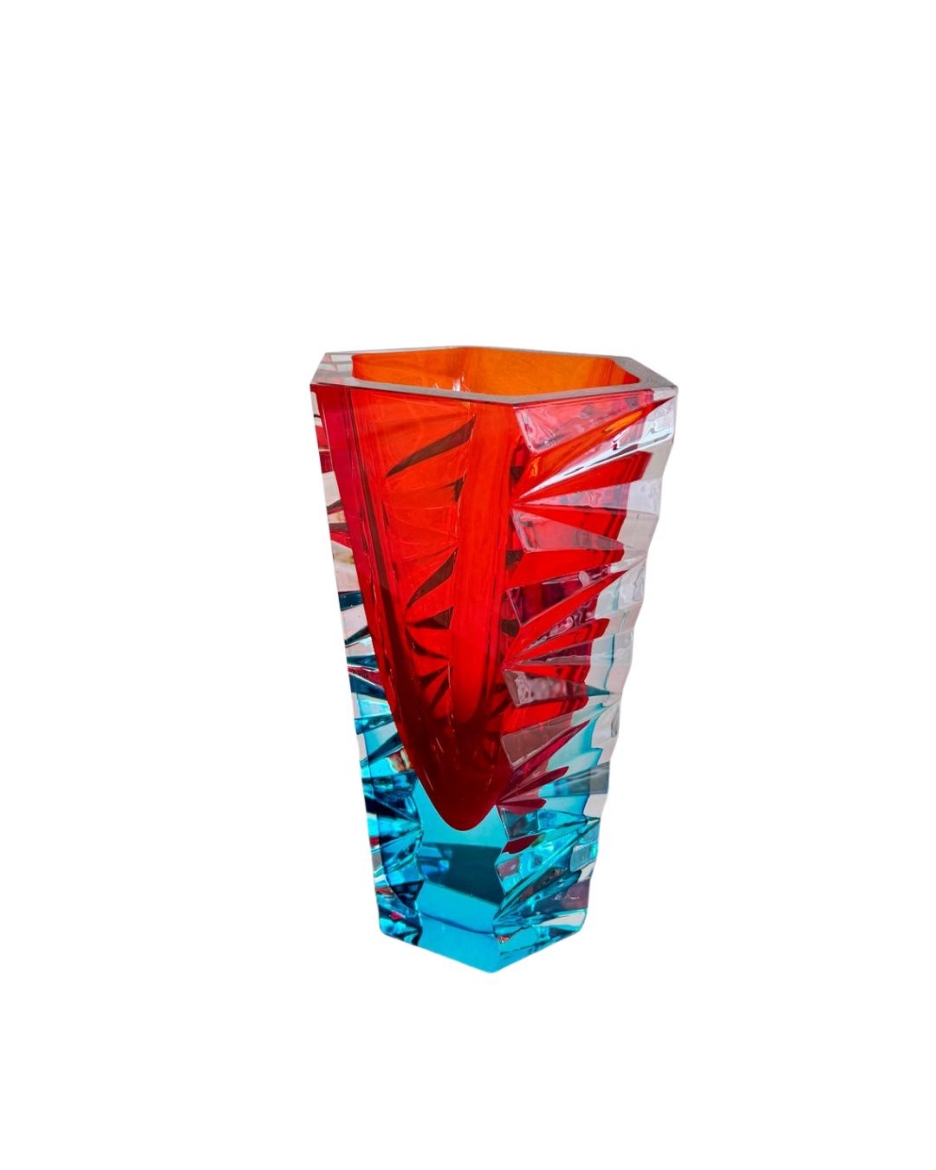 Picture of Amazon vase