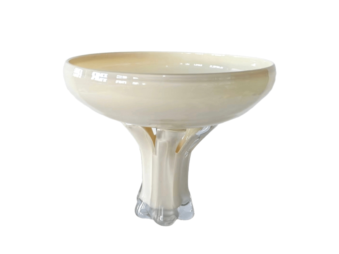 Picture of Velar Tray Pearl
